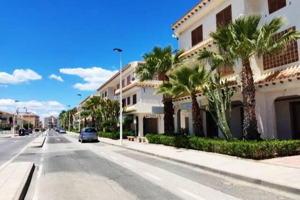 Apartamento Comodo A 300 Metros De La Playa Santa Pola Bagian luar foto