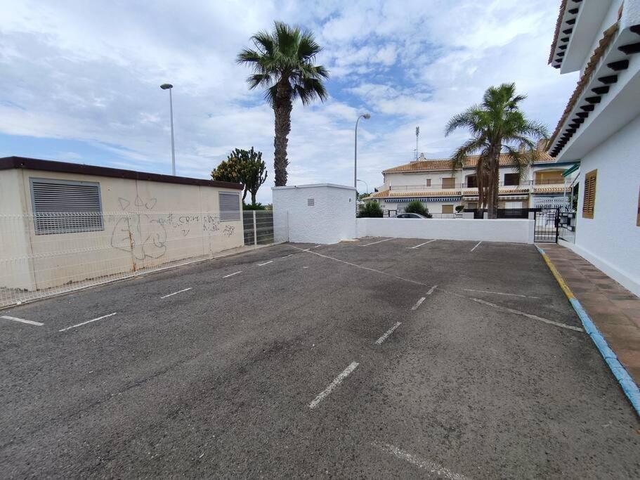 Apartamento Comodo A 300 Metros De La Playa Santa Pola Bagian luar foto