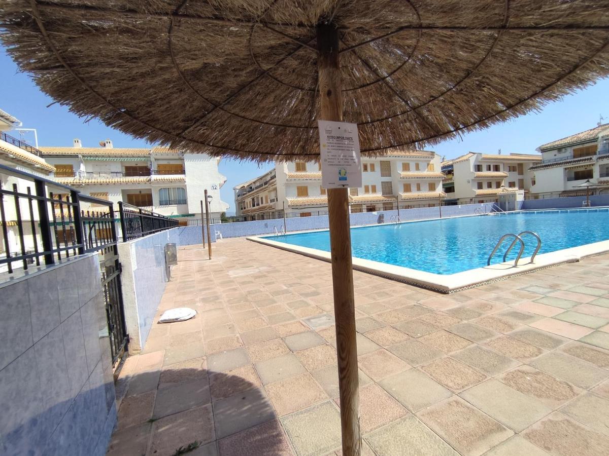 Apartamento Comodo A 300 Metros De La Playa Santa Pola Bagian luar foto