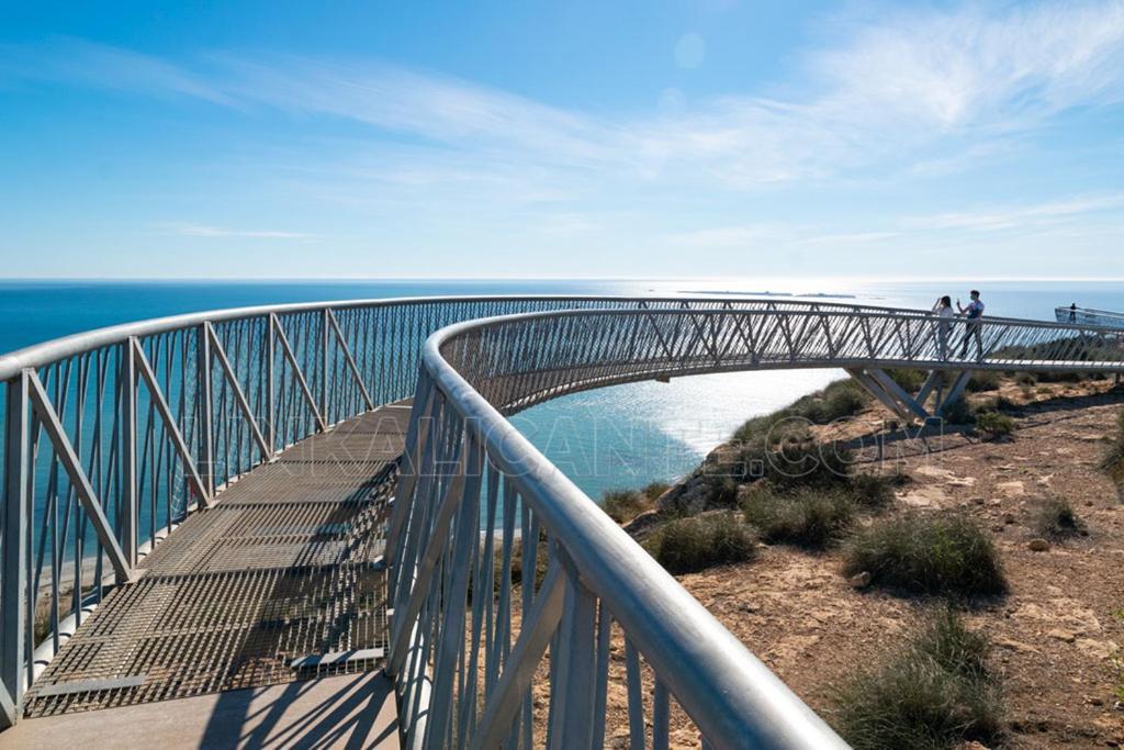 Apartamento Comodo A 300 Metros De La Playa Santa Pola Bagian luar foto